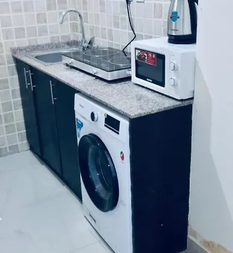 Couples Room Tv Fridge Close To Metro